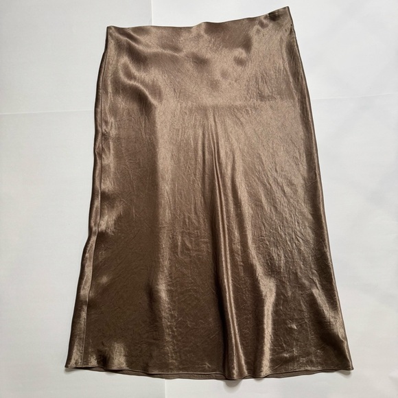 NWOT VINCE. Satin Slip Skirt size Large - Picture 8 of 8
